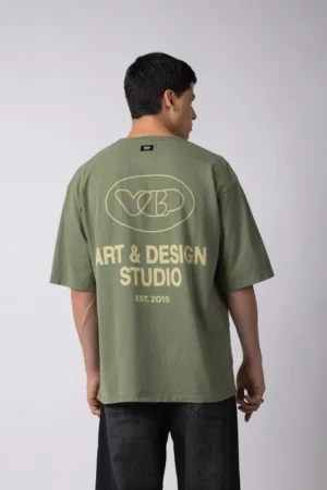 Alternative view of REMERA OVER RHY DESIGN MILITAR