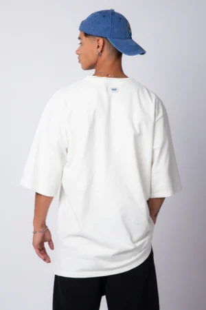 Alternative view of REMERA OVER CARL CRUDO