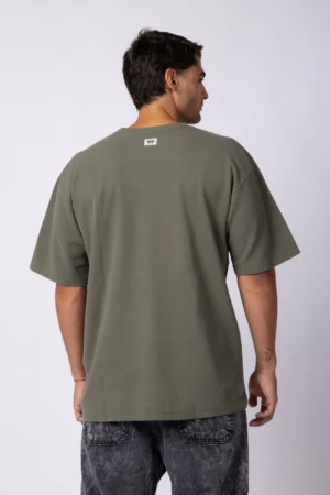 Alternative view of REMERA OVER FYLO MILITAR
