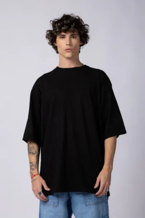 REMERA OVER THEO NEGRA