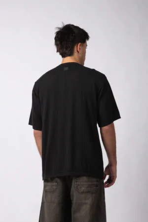 Alternative view of REMERA TEJIDA VITO NEGRA