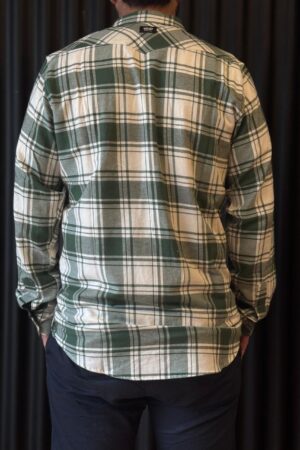 Alternative view of CAMISA HOLLAN VERDE CUADRILLE