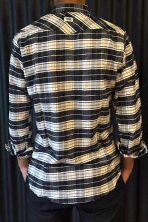 Alternative view of CAMISA HASSELT NEGRA