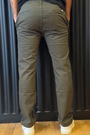 Alternative view of PANTALON CHINO RODMAN MILITAR