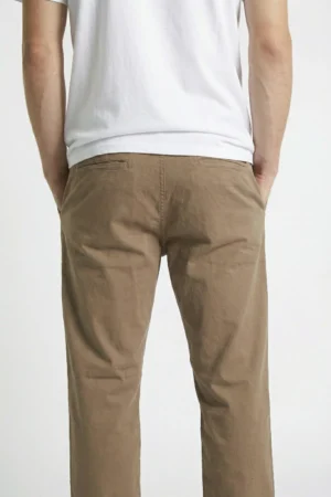 Alternative view of CHINO BATUK CAMEL
