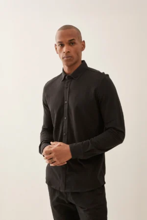 CAMISA PIQUE NEGRA