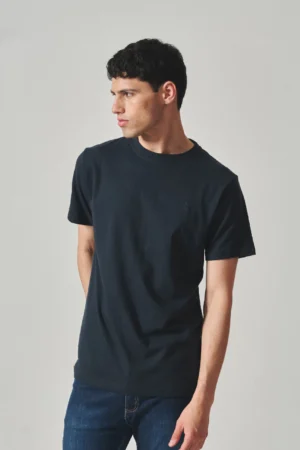 REMERA LEVITT BORDADA AZUL