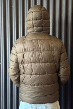 Alternative view of CAMPERA C/PIEL VERDE