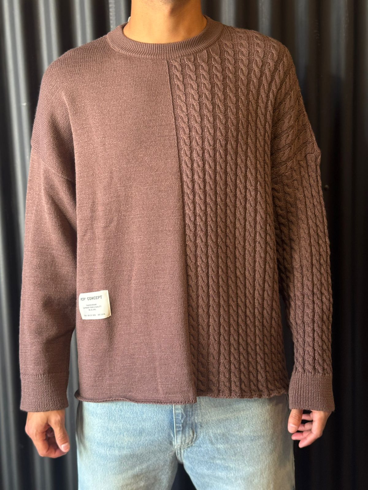 SWEATER VARN CHOCO