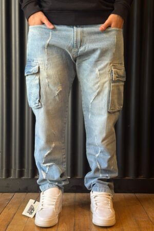 JEANS CARGO CELESTE ROTURA
