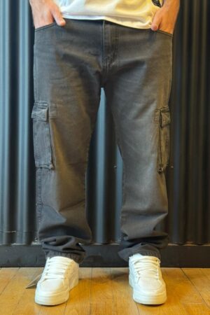 JEANS CARGO NEGRO