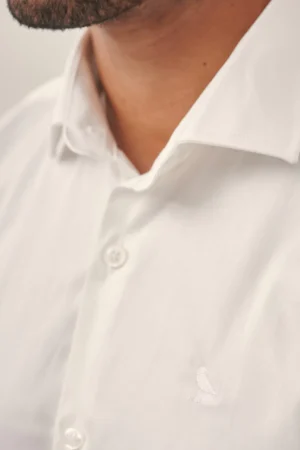 Alternative view of CAMISA GALES BLANCA
