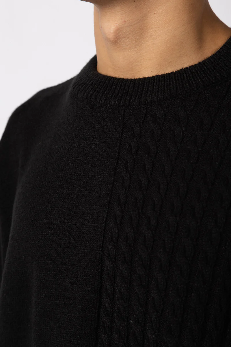 SWEATER VARN NEGRO - Imagen 2