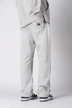 Alternative view of JOGGER INVER GRIS