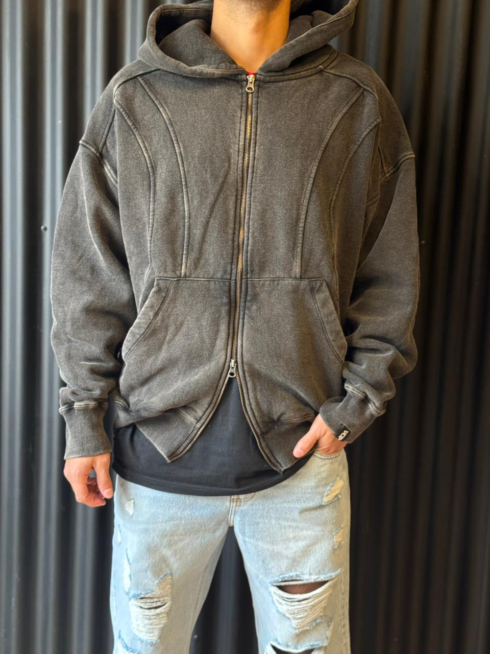 CAMPERA OVER CURV NEGRA