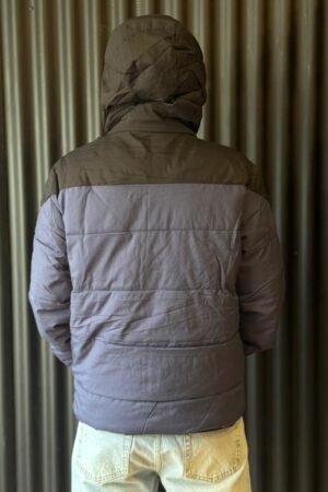 Alternative view of CAMPERA BICOLOR AZUL