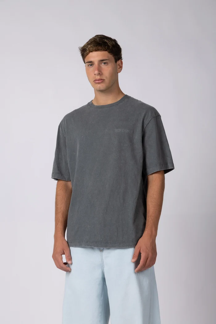 REMERA LTS SIGN OLIVA