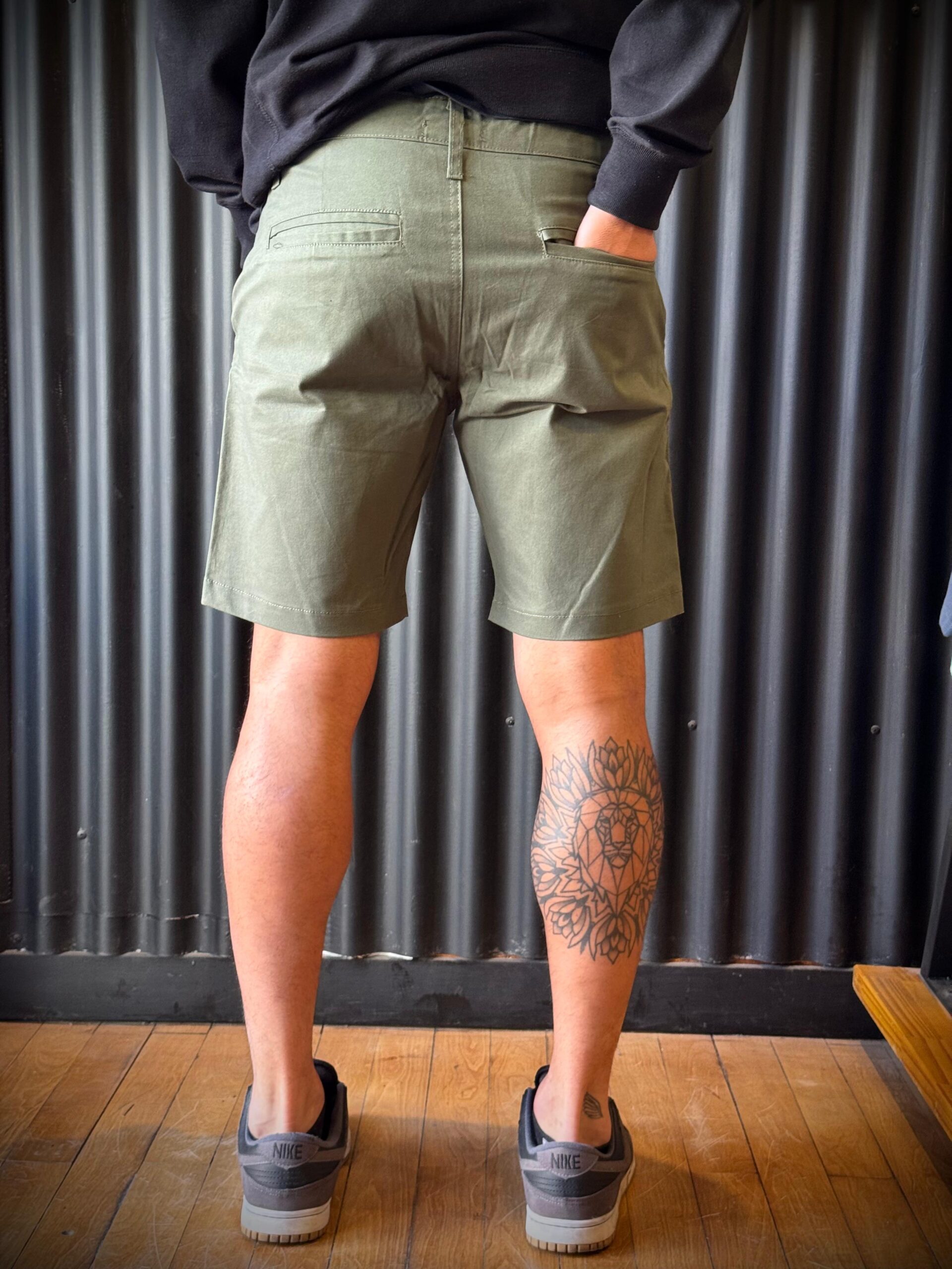 BERMUDA CORTE CHINO MILITAR - Imagen 2