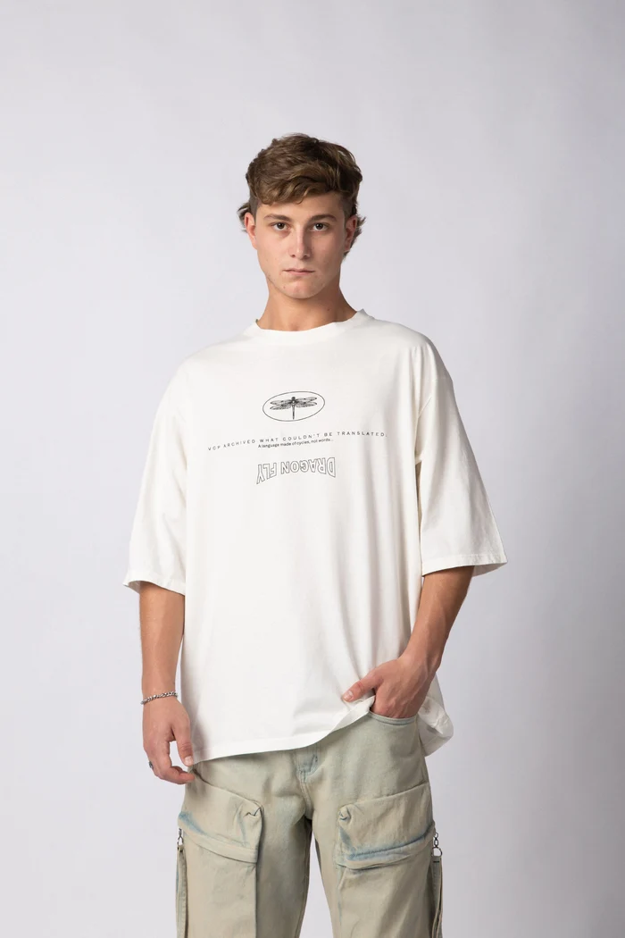REMERA OVER TAZ WINGS CRUDO