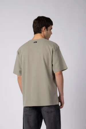 Alternative view of REMERA OVER HANA HARMO OLIVA